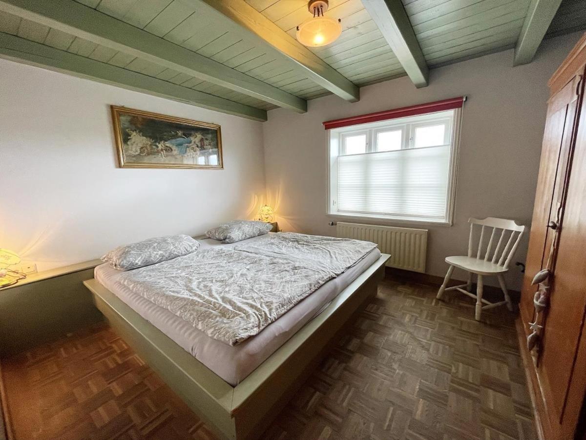 Das Puppenhaus, Reetdach, Sauna, Kamin, Eingezaeunt, Badewanne, Haustiere Willkommen Emmelsbüll-Horsbüll Kültér fotó